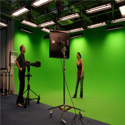虚拟演播室搭建基本设备 校园虚拟直播间蓝绿箱解决方案