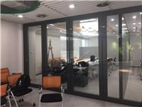 黄冈办公室玻璃移动隔断隔墙 深圳赛勒尔80型折叠屏风推拉门公司