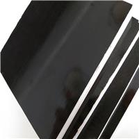 杨木覆膜板专业生产杨木覆膜板双面可用防水博汇杨木覆膜板