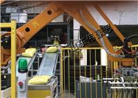 山东自动码垛机生产厂家；水泥码垛机器人的价格