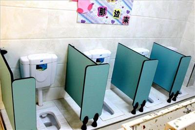 垫江幼儿园厕所隔断铝材批发 在线免费咨询