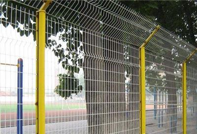 上海专业从事护栏网围栏网定做 隔离栅