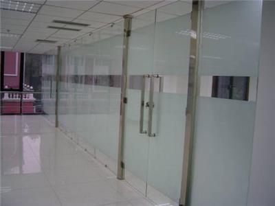 朝阳区钢化玻璃加工厂三里屯玻璃隔断安装报价