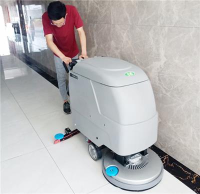 提升清洁效率 合美洗地机走进大型酒店