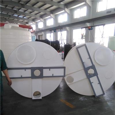 山东潍坊供应PE加药箱各种型号塑料水桶 2吨锥底加药箱