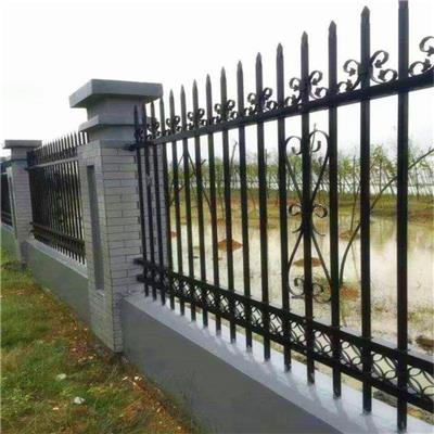 厂家直销铁艺中式护栏栅栏 厂区围墙护栏 小区隔离栏 铁艺栏杆