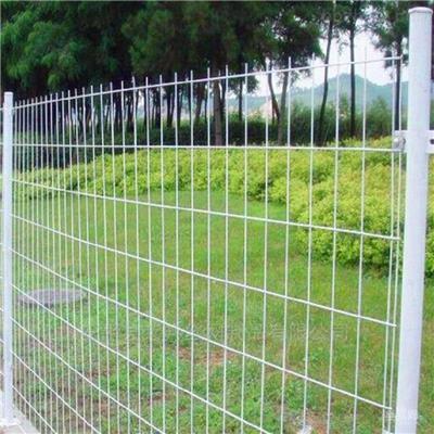 铁丝网护栏厂家批发圈地养殖铁丝网双边丝护栏公路防护网双边框网