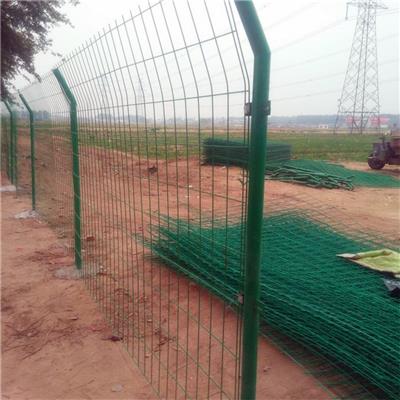 定制 浸塑防腐蚀双边丝护栏网 厂区安全防护护栏围网栅栏