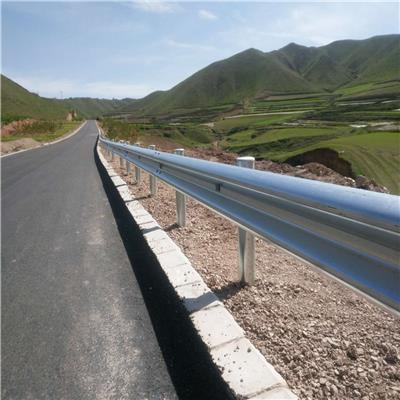 供应新疆博尔塔拉蒙古自治州喷塑护栏可安装
