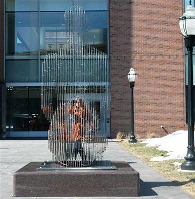 安徽广场不锈钢镂空人物雕塑 抽象坐姿隐形人物雕塑摆件