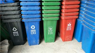 垃圾桶 智能垃圾箱“上岗“，垃圾分类简单又有趣，还可以换钱啦!