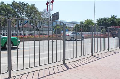 马路中间防止跨越围栏回字形钢制道路隔离防撞栏...街道甲型绿化带人行道