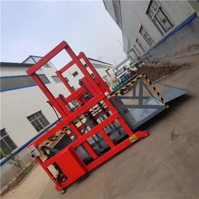 河北沧州新华区移动式电动装车升降机小型装卸车登车桥工厂