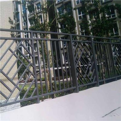 韶关小区铁艺护栏价格 别墅围墙栏杆安装 喷涂锌钢栅栏