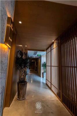 新疆美丽墙板 覆膜金属木纹板 日本PP木纹质感