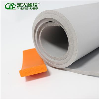 HT-800硅胶泡棉低密度灰色硅胶发泡板两面光滑可带自粘胶光面硅胶