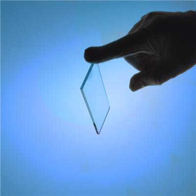 厂家定制多边形异形钢化玻璃定制 磨边倒角打孔玻璃精加工