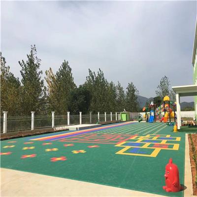 厂家直销湖南幼儿园悬浮地板铺装/桃江县小区周边塑胶球场按面积施工