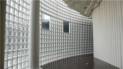 青岛框架式玻璃砖幕墙