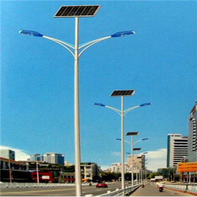 吉林常规太阳能路灯电话 8米常规太阳能路灯 商业照明
