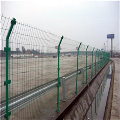 折弯护栏网 双边丝护栏网 围栏网生产厂家