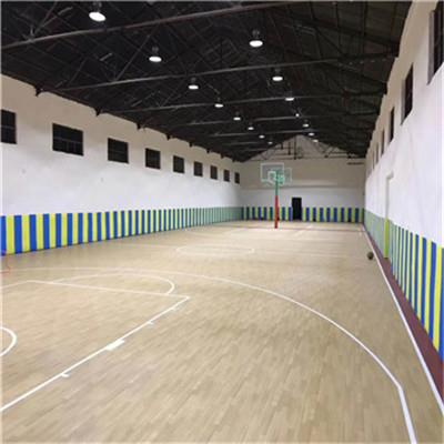 宇跃枫桦木22mm篮球馆地板完工效果图
