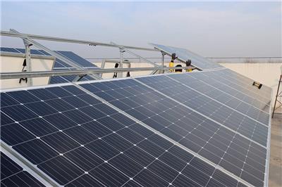 国成集团太阳能路灯厂家直销太阳能路灯价格