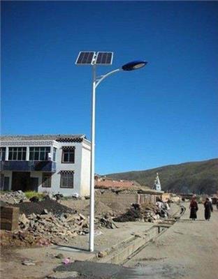 江苏太阳能路灯厂家价格配置质量可靠