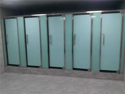 江门卫生间玻璃隔断批量安装 洗手间玻璃隔断配件材料