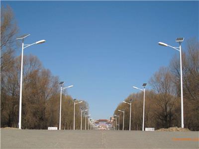重庆太阳能路灯厂家专业生产价格低