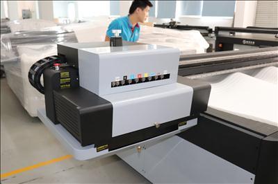 广州建筑材料平板打印机中国台湾上银双导轨uv打印机CF-3020