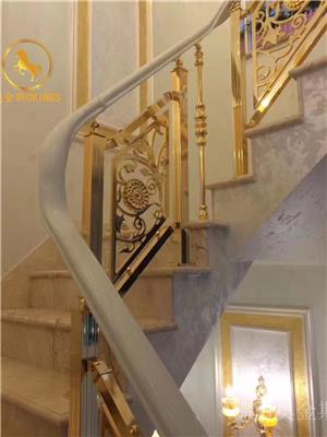 款式新颖铜铝艺雕刻楼梯镂空护栏造型时尚典雅