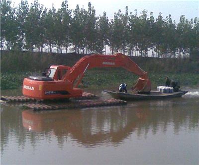 泗县湿地钩机出租 水上挖机出租公司 优质商家