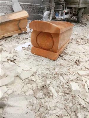 小目标石雕厂 石头棺材 石头骨灰盒 石碑专业加工生产