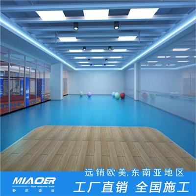 乒乓球pvc塑胶地板专业制造厂家安全塑胶跑道