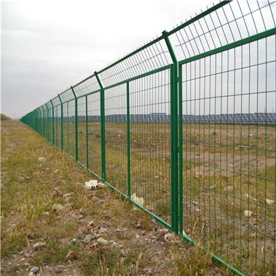 光伏围栏网高速公路防护网绿色护栏网可定制