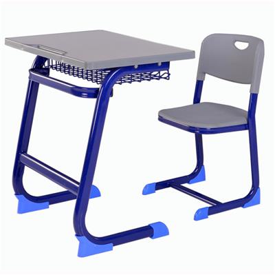 法式学生课桌椅 管式钢木课桌椅厂家 法式课桌椅定制定做厂家