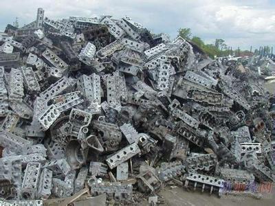 深圳废铝材回收正规公司，深圳废铝板回收价格