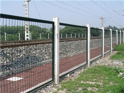 铁路护栏网、公路护栏网 护栏网制造厂家 厂家直销 支持定制