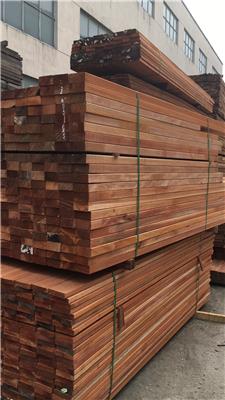 户外碳化木的用途 碳化木用途范围 深度碳化木户外护墙板材