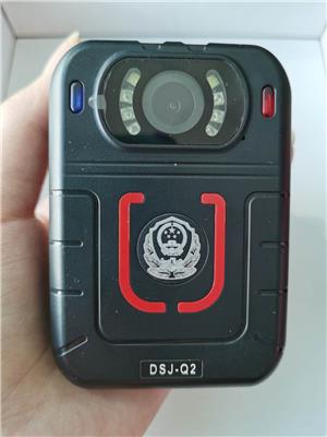 济南记录仪Q2带灯的音视频记录仪
