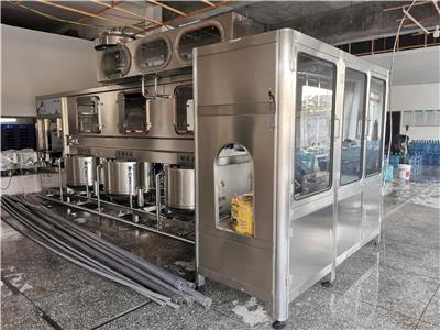 鞍山全自动桶装水生产线价格 5加仑桶装水灌装机