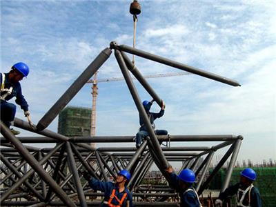 黄南建设加油站网架钢结构厂房 城市加油站钢结构厂房网架钢结构 网架钢
