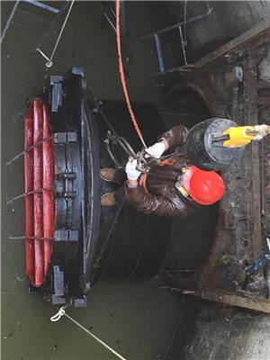 潜水打捞 焊接 切割 安装 清理 封堵、水下切割混凝土桩