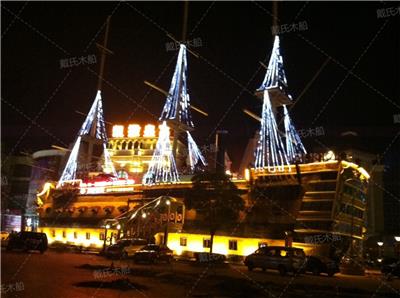 云南景观装饰海盗木船价格