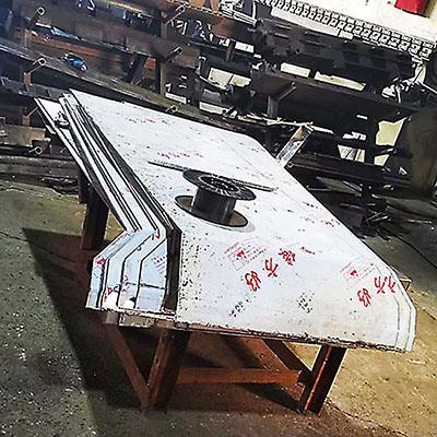 禹城钢模板用不锈钢复合板现货