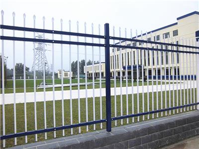 镀锌防护栅栏 鄂州锌钢护栏公司