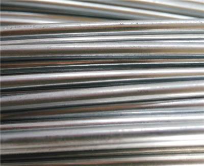 厂家批发镀锌钢丝价格 2.5mm 厂家批发猕猴桃架子钢丝搭法