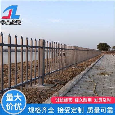 扬州学校党政机关外墙护栏道路隔离带花园栏杆厂家安装划算