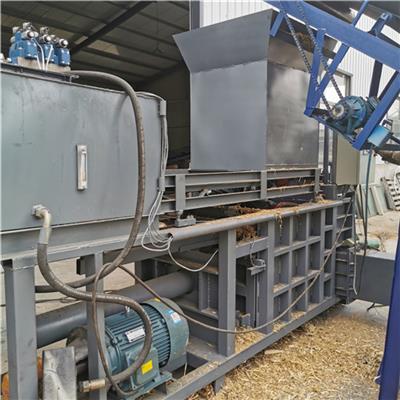 牛羊养殖取草机 大型移动式取料机